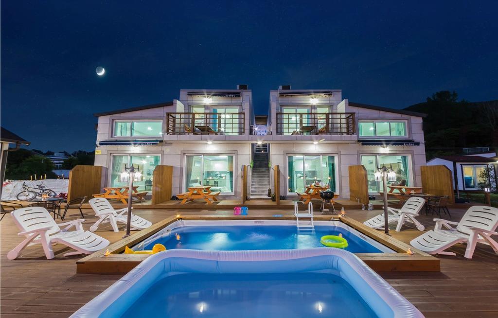 Dolsanmaru Pension Yeosu Extérieur photo